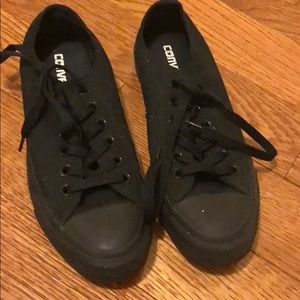 All black converse size women 7